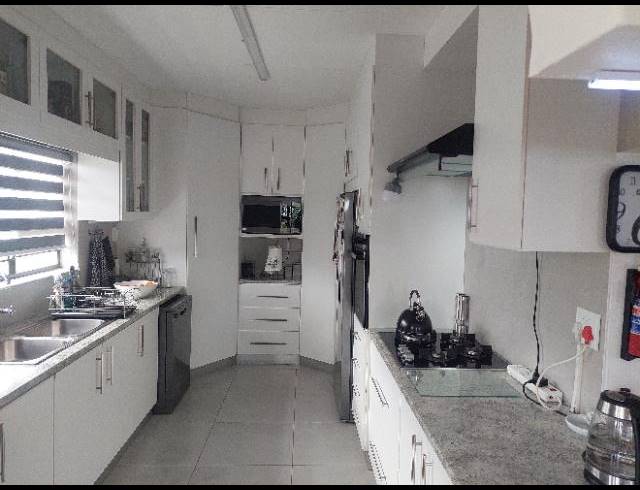 3 BEDROOM HOUSE FOR SALE IN ILFRACOMBE